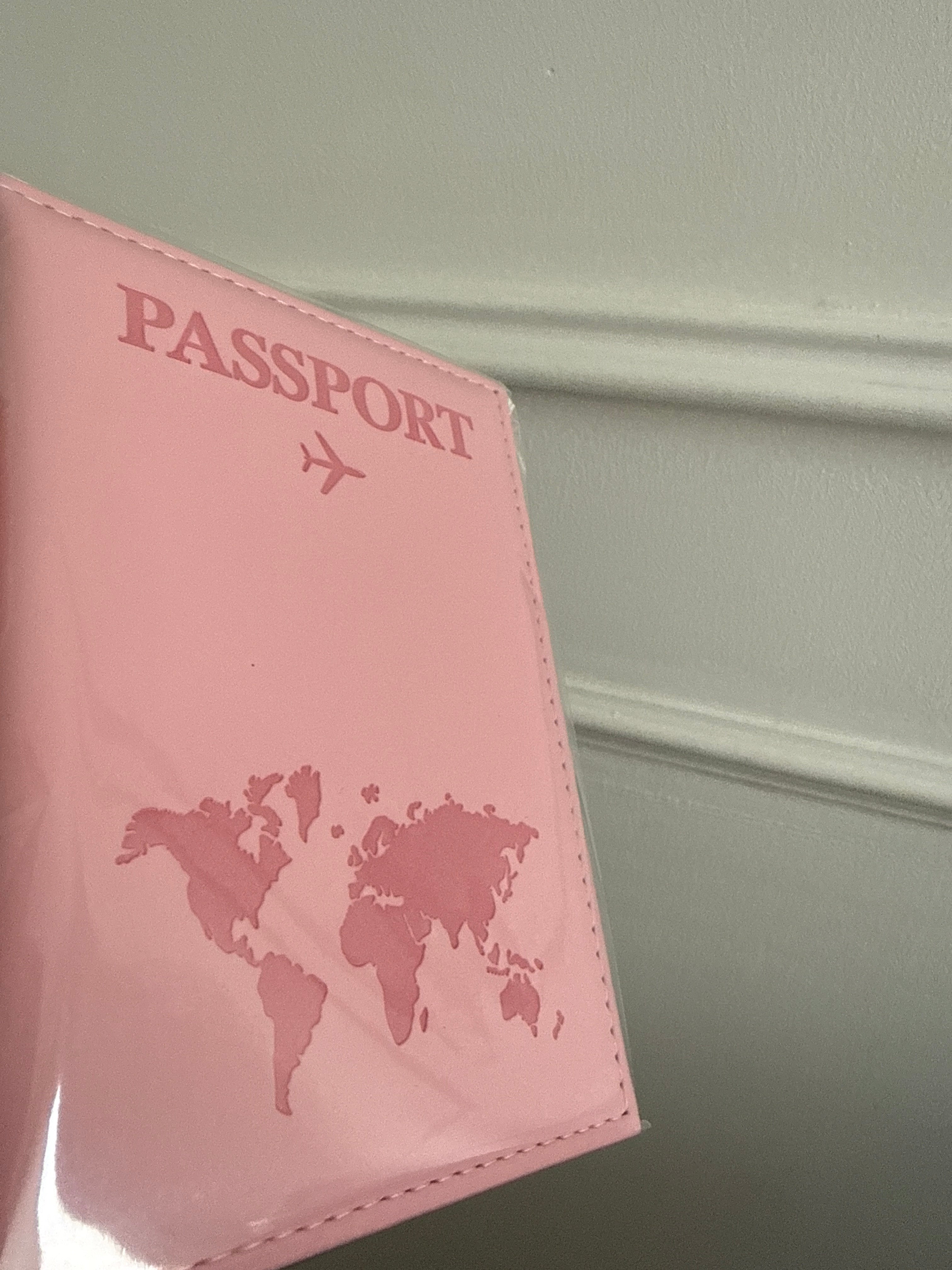 Protège Passeport Personnalisé – Idéal pour Voyages et Cadeaux