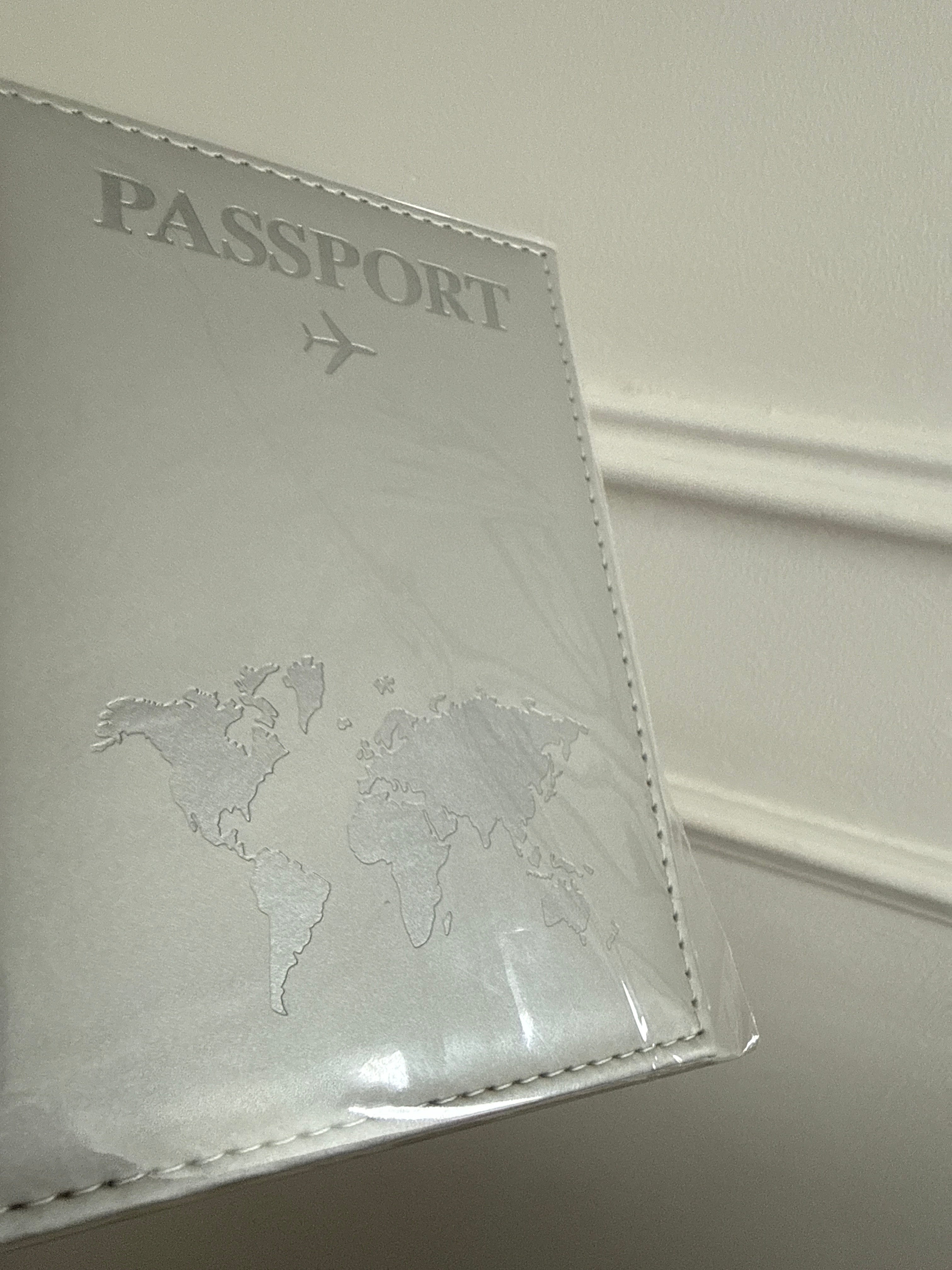 Protège Passeport Personnalisé – Idéal pour Voyages et Cadeaux