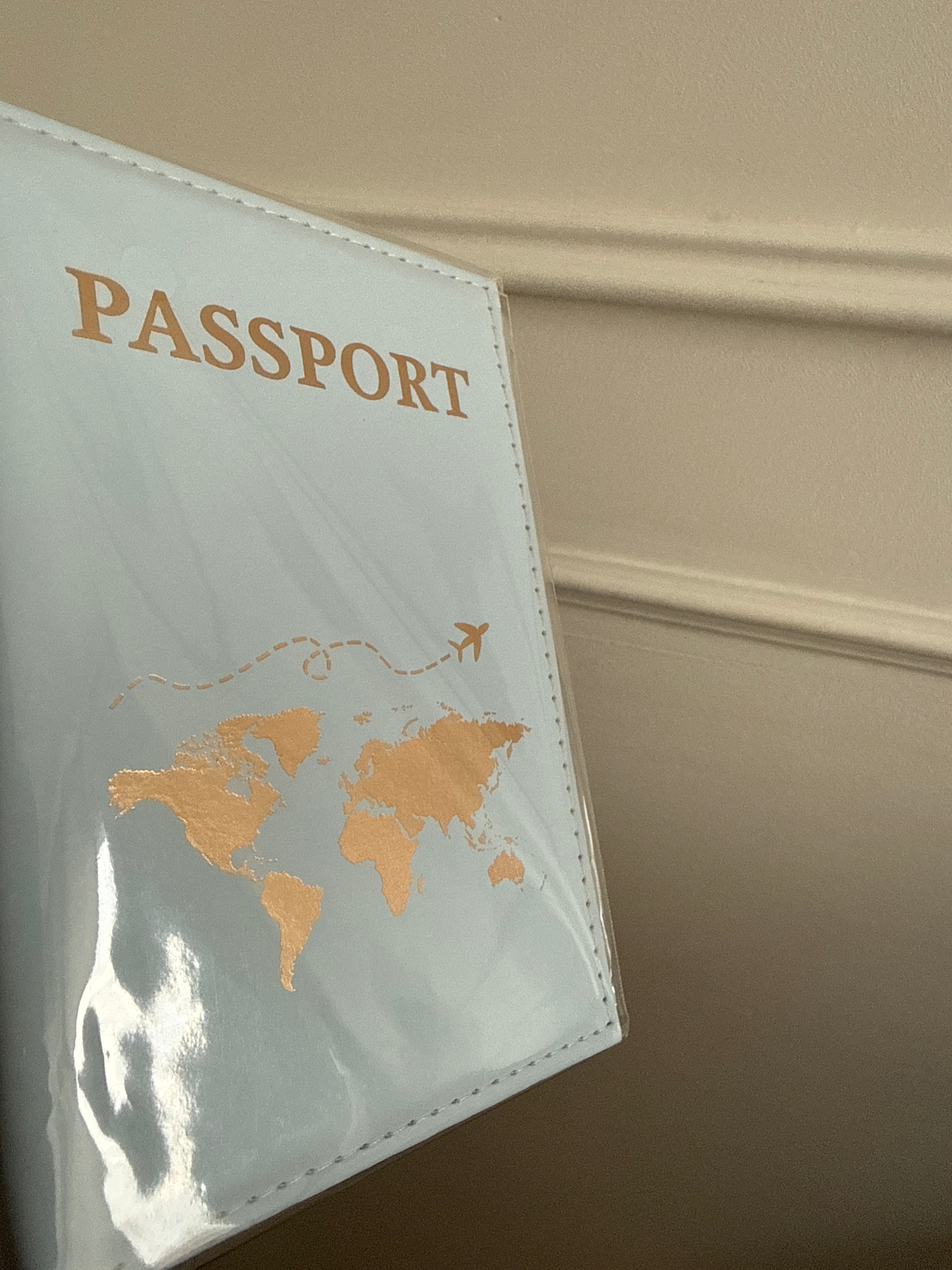 Protège Passeport Personnalisé – Idéal pour Voyages et Cadeaux